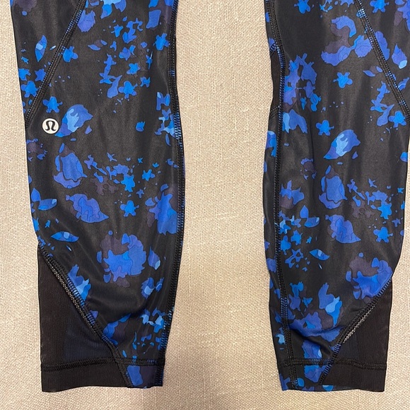 Lululemon leggings - Picture 5 of 5